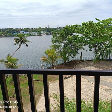 Ripples Backwater Resort, Kollam Exterior foto